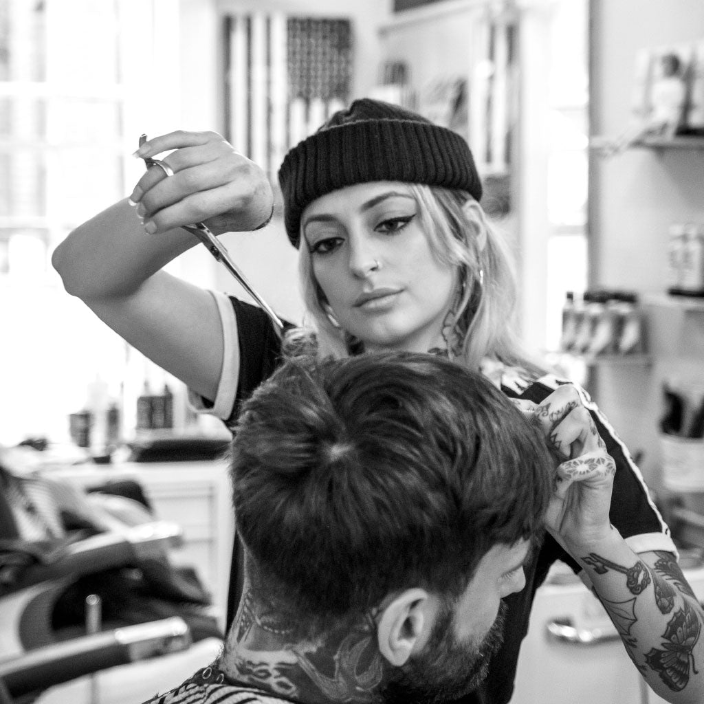 Johnny's Chop Shop Master Barber - Dani